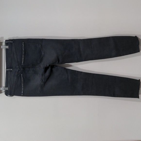 Free People RARE Payton Studded Skinny Jean 27 Black Raw Hem Ripped Knee Ankle - Picture 9 of 10
